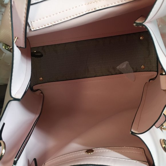 COPY - Vegan Pink Handbag - Picture 7 of 13